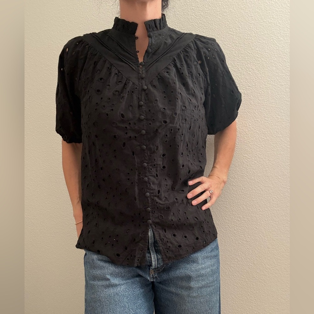 Romantic Black Eyelet Puff Sleeve Top / Cottagecore / Vintage-Inspired - Picture 7 of 8